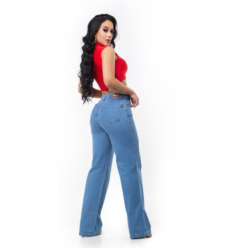 Além da wide leg: conheça nossa nova coleção Jeans!